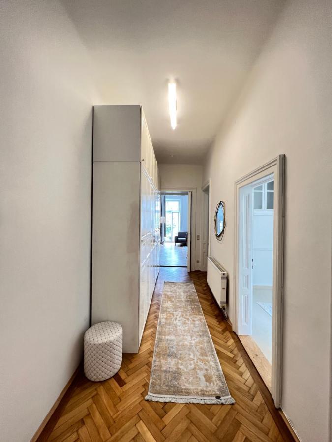 Iconic Suite_@O&R Vienna Exterior photo