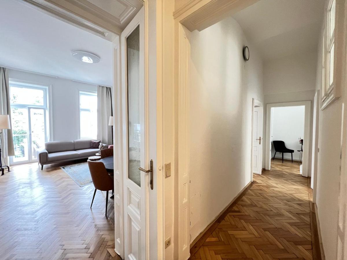 Iconic Suite_@O&R Vienna Exterior photo